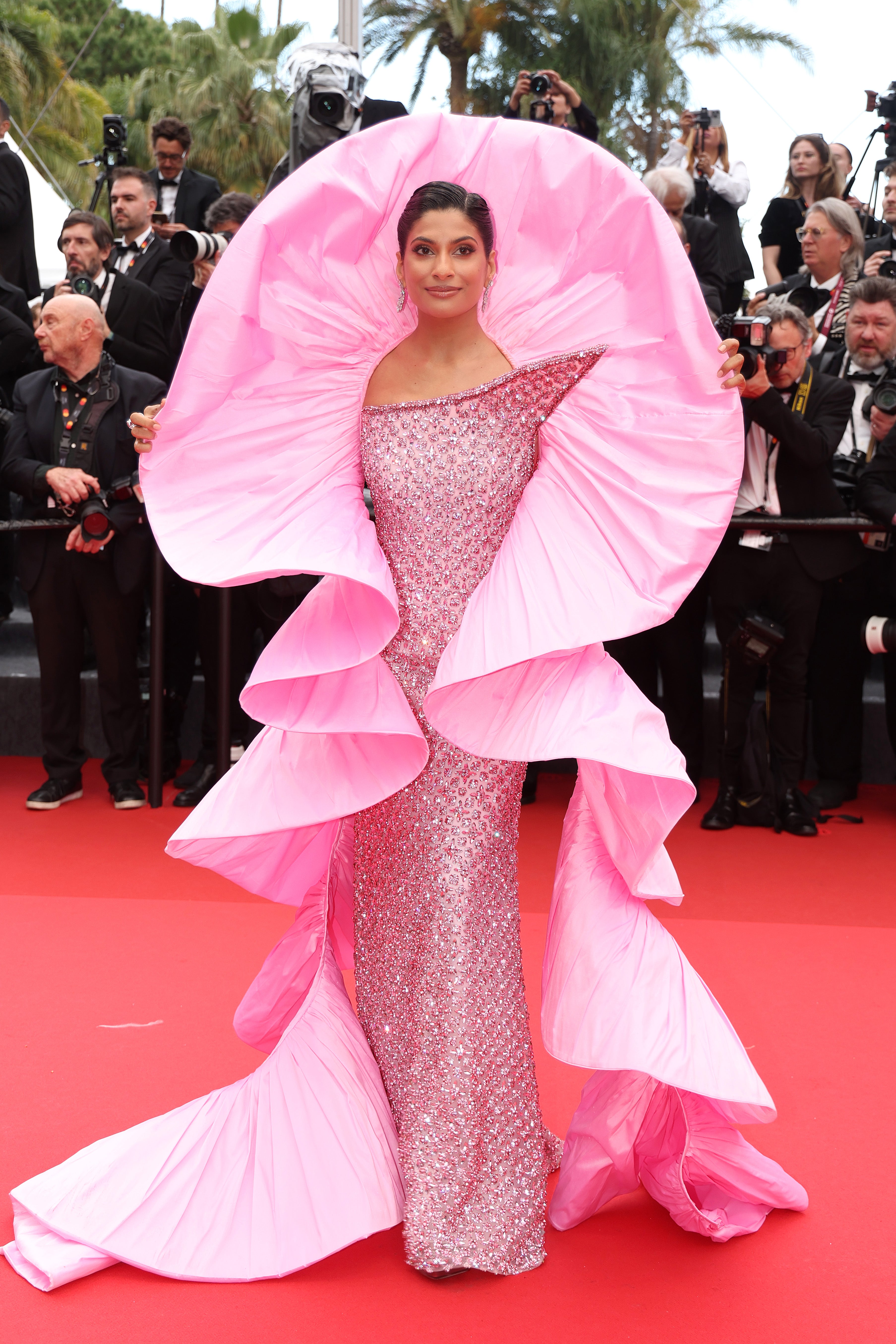 Farhana Bodi's Sculpture-Inspired Gown