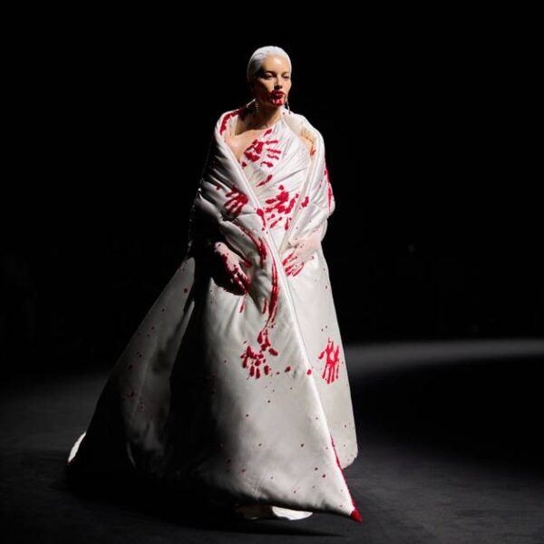 Robert Wun Showcases Dramatic Silhouettes During Haute Couture Week