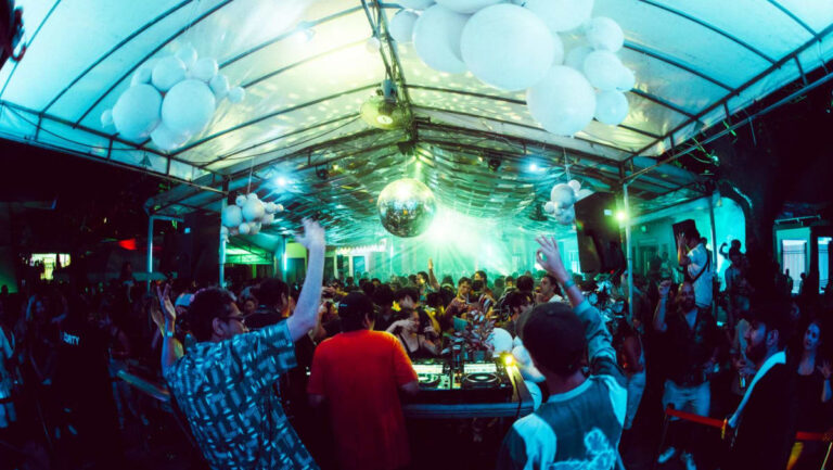 Why Alternative Clubbing Experiences Are Thriving: From 6 PM to 11 PM