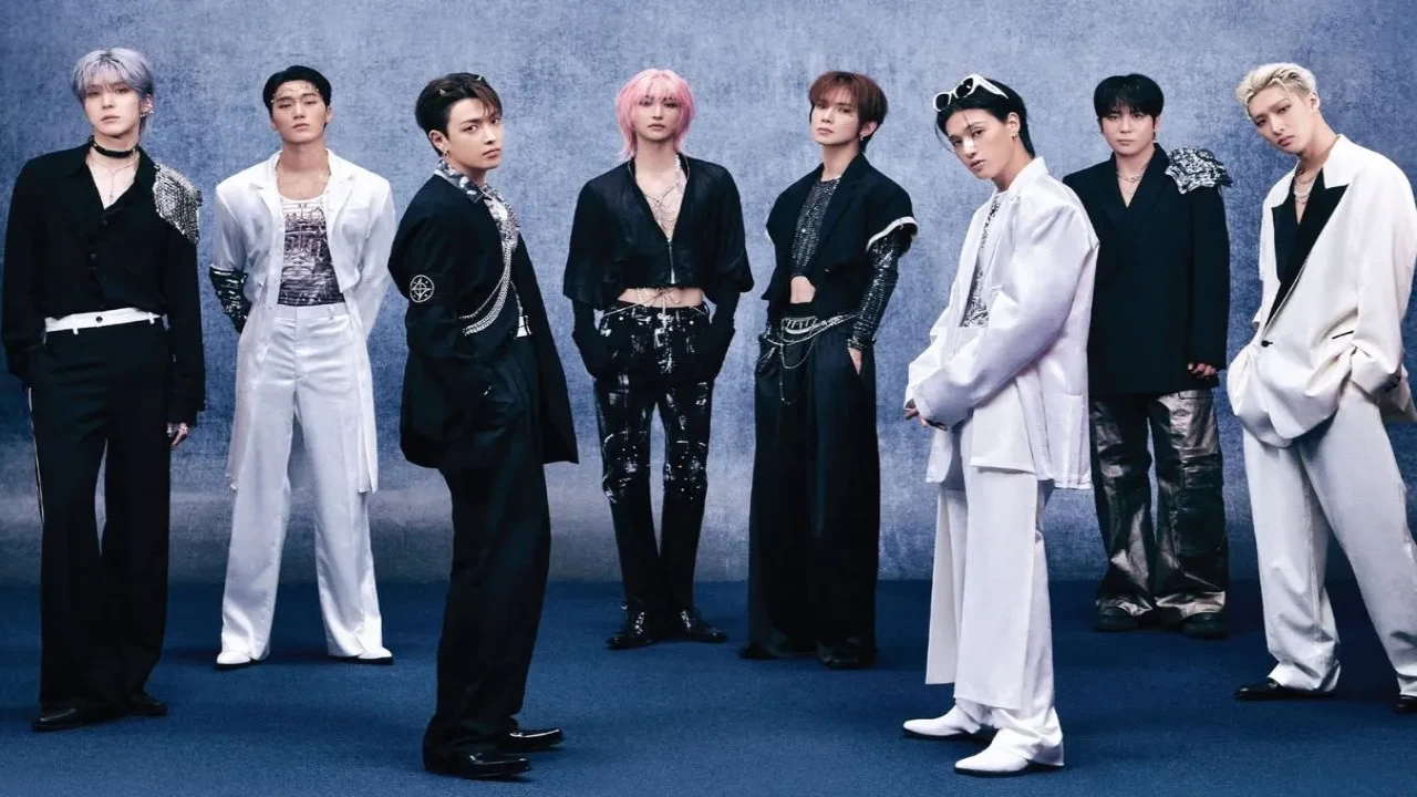 ATEEZ Members Extend Contracts with KQ Entertainment for 7 Years