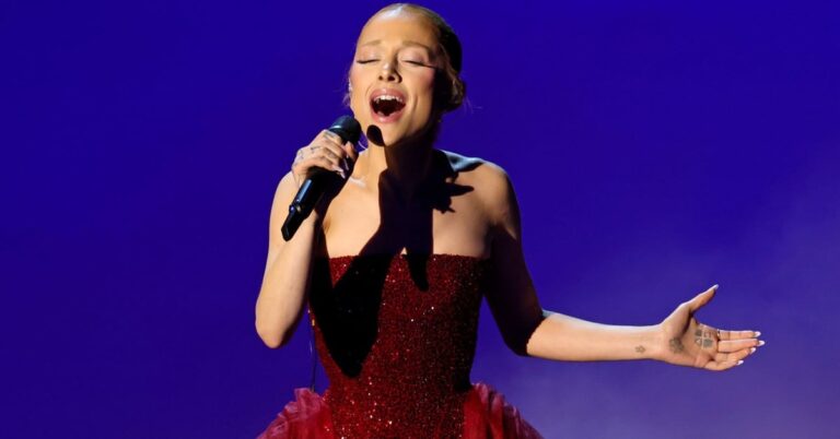 Ariana Grande Plans to Return to Music with New Projects!
