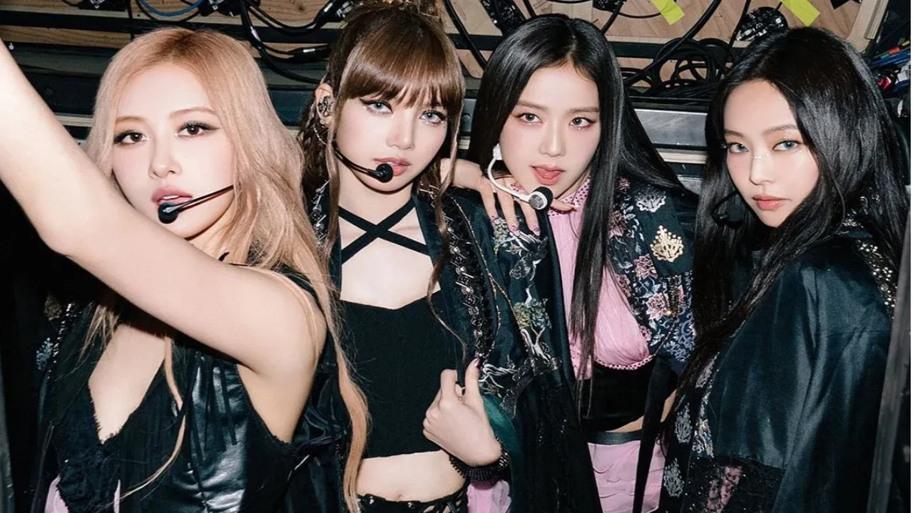 BLACKPINK's Jisoo, Jennie, and Rosé Share Rehearsal Photos Ahead of Tour