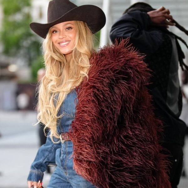 Beyoncé’s ‘Cowboy Carter’ Tour Sets Record as Top-Grossing Country Tour