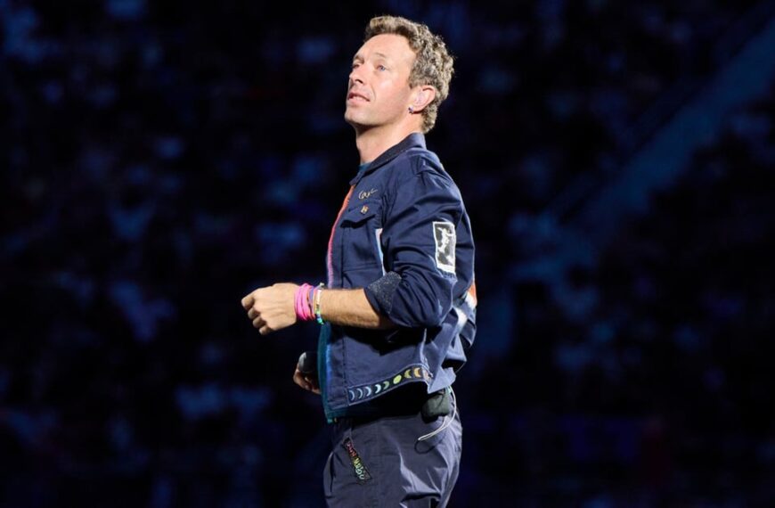 CEO Suspended After Coldplay Concert Incident Amid Investigation