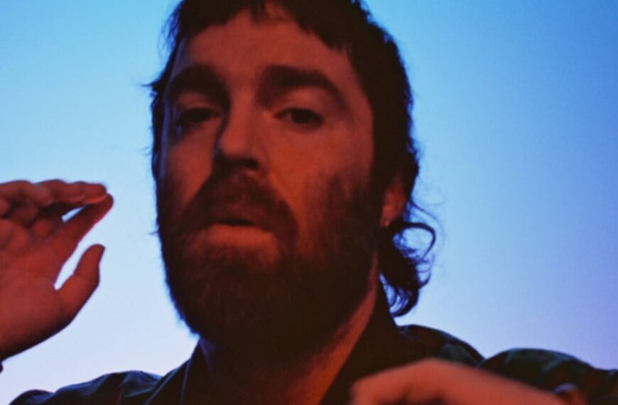 Chet Faker Unveils New Track: 'Far Side of the Moon'