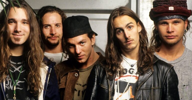 Dave Abbruzzese Reflects on Pearl Jam Reunion: 'The Water Under the Bridge is Icy'