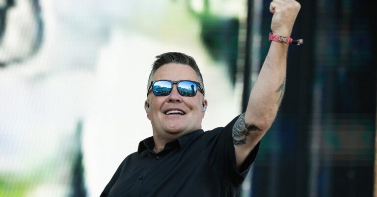 Dropkick Murphys Dub Trump 'First Class Loser' at Warped Tour Performance