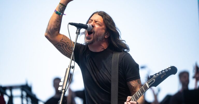 Foo Fighters Celebrate 30 Years with New Single 'Today’s Song'