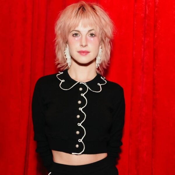 Hayley Williams Unveils 17 New Tracks on Her Website's Audio Player