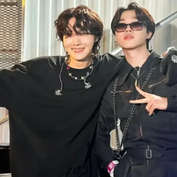 J-Hope Thanks Jimin for Support at Lollapalooza Berlin: "You’re Like a Brother"