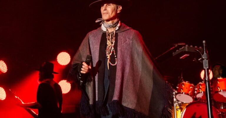 Jane's Addiction Bandmates File Assault Lawsuit Against Perry Farrell