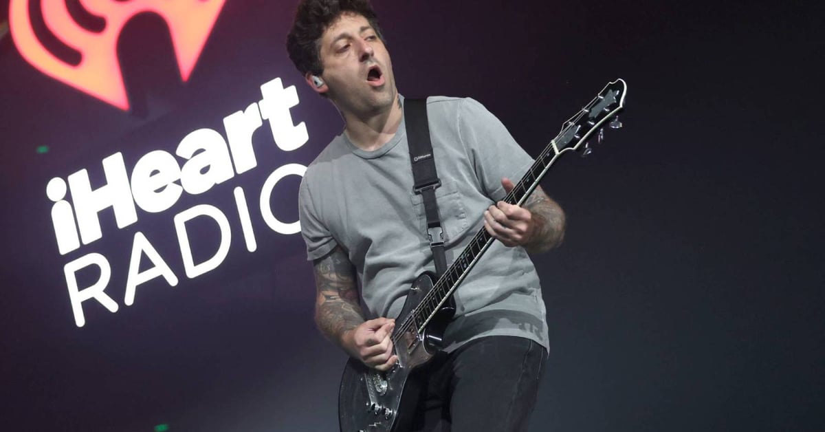 Joe Trohman of Fall Out Boy Takes Break from Tour for Hand Surgery