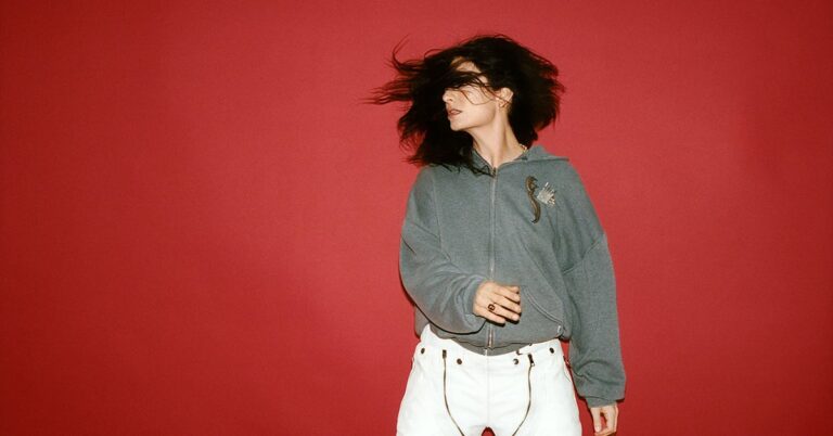 Lorde Unveils 2026 'Ultrasound' Arena Tour in New Zealand and Australia