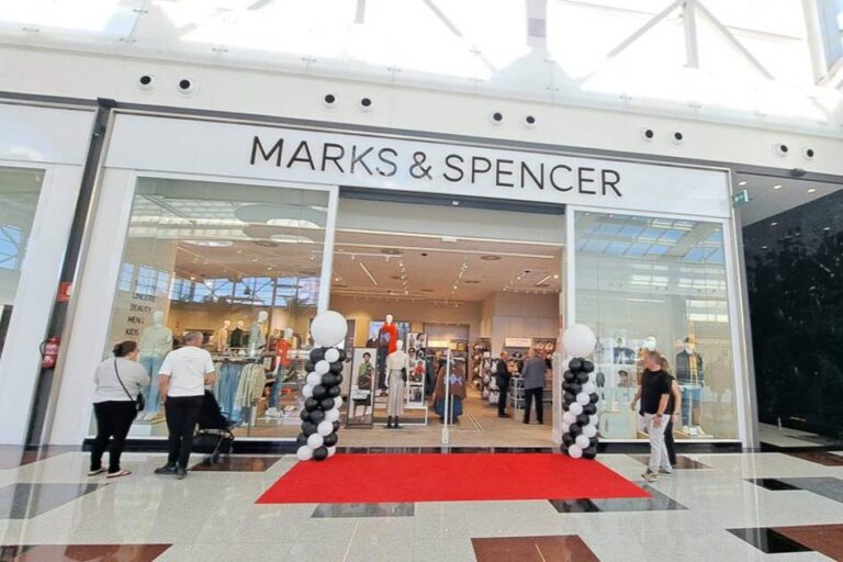 Marks & Spencer Ad Pulled by Watchdog for Using 'Unhealthily' Thin Model