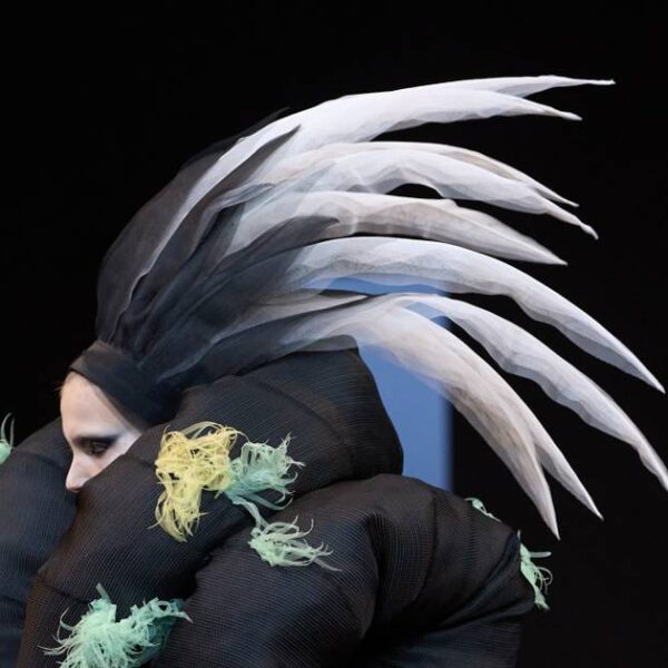 Viktor & Rolf Unveil Their Impressive Inflated Proposal in Paris
