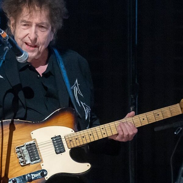 Did Bob Dylan Revive Political Themes with ‘Masters of War’ Performance?
