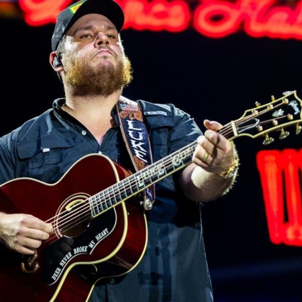 Luke Combs on Living with Purely Obsessional OCD and Its Impact