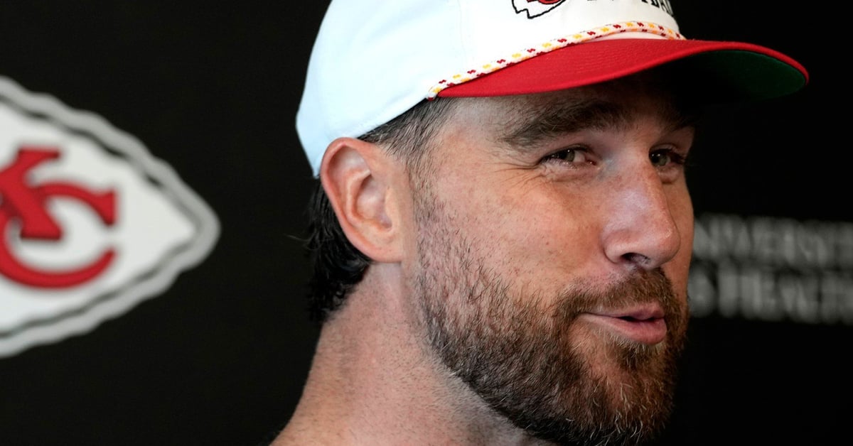 Travis Kelce Grooves to Taylor Swift's New Album Amid Podcast Clues