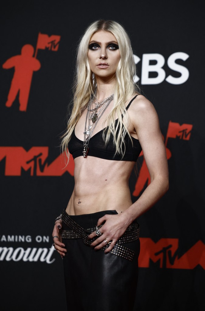 Taylor Momsen striking a pose on the red carpet at the 2025 VMAs