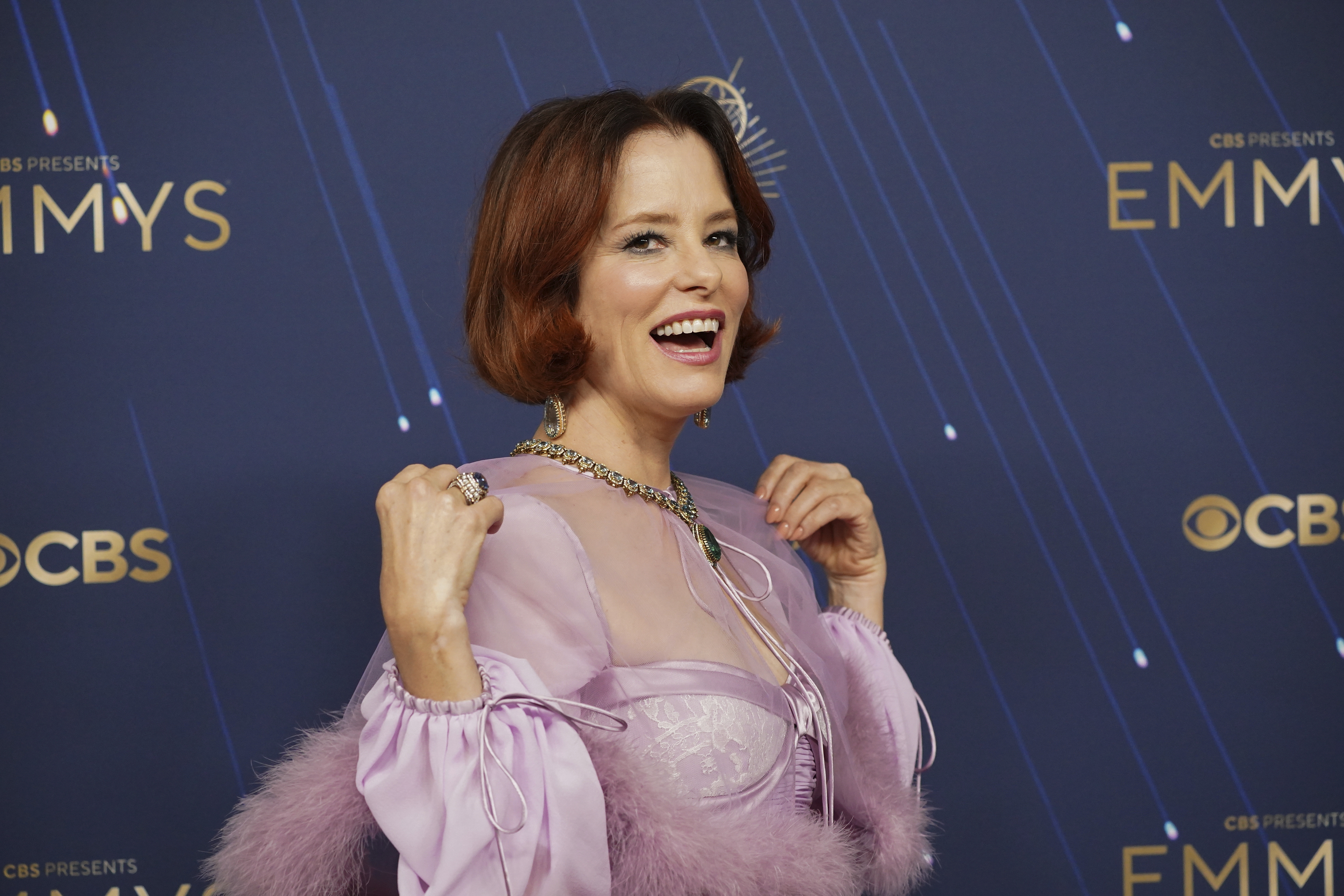 Parker Posey wearing Sabyasachi jewelry