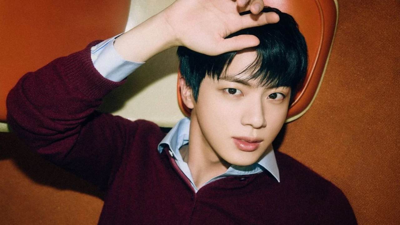 BTS's Jin Shares Humorous Reaction to 2025 The Fact Music Awards Win