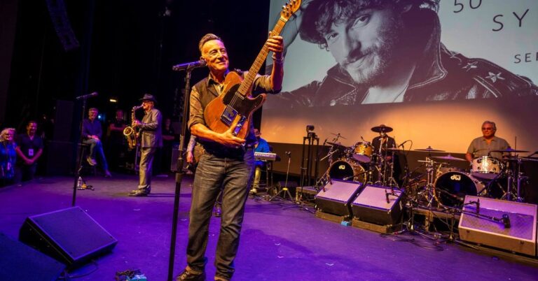 Bruce Springsteen Reunites E Street Band for Special Live Show