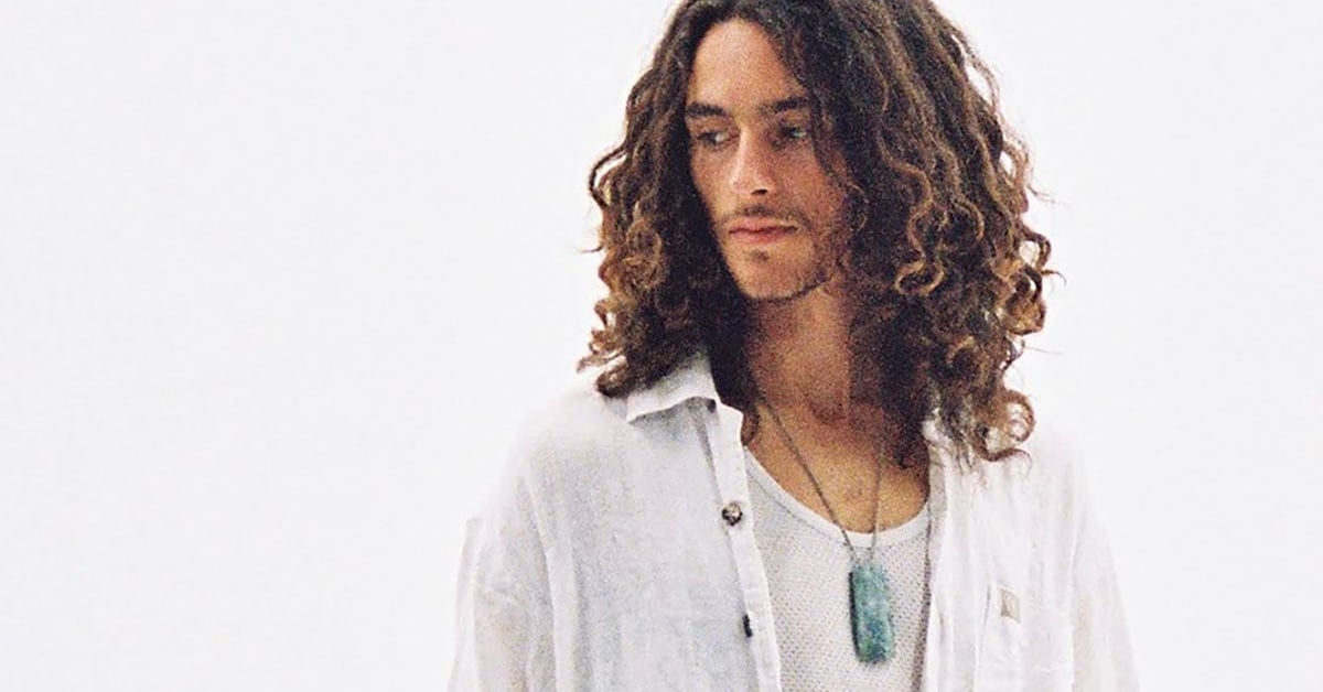 Casual Healing Embraces Love in Fresh Single 'Moving Together'