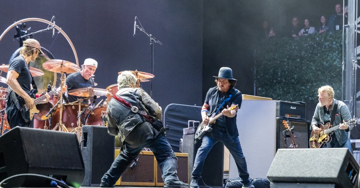Eddie Vedder's Epic Covers of Devo and Led Zeppelin at Ohana Festival