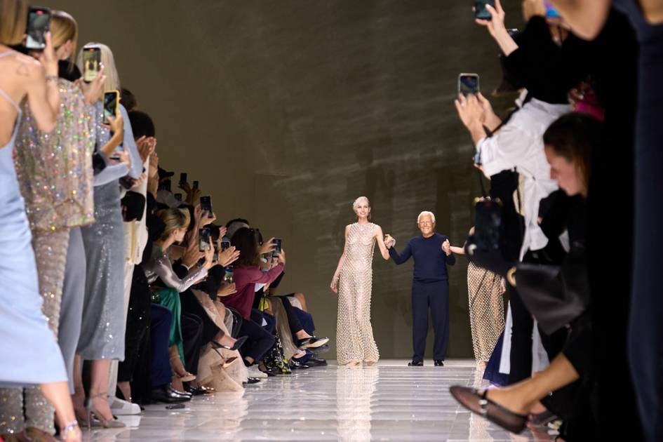 Giorgio Armani's Last Collections Debut at Milan Fashion Week