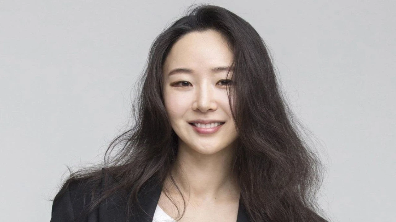 HYBE Claims Min Hee Jin Engineered Fake Sajaegi Attack on ILLIT & LE SSERAFIM
