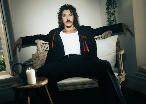 Keli Holiday to Perform Exclusive Headline Shows This November