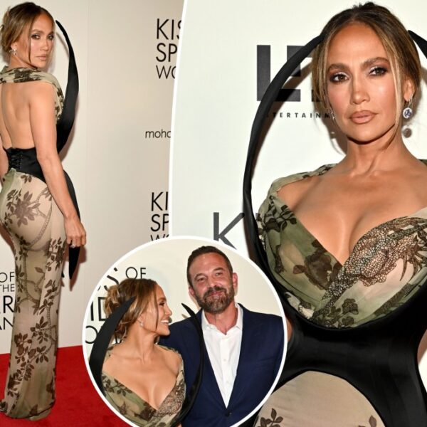 Star-Studded Red Carpet at 'Kiss of the Spider Woman' NY Premiere