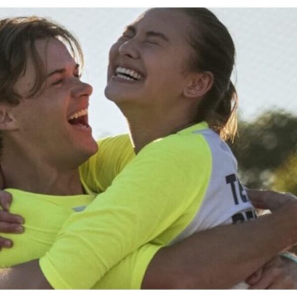“Will Belly and Conrad Tie the Knot? Insights from Jenny Han and Lola Tung”
