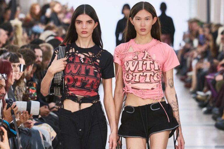 <p><strong>Can Ottolinger and Tinder Enhance Human Connections?</strong></p>