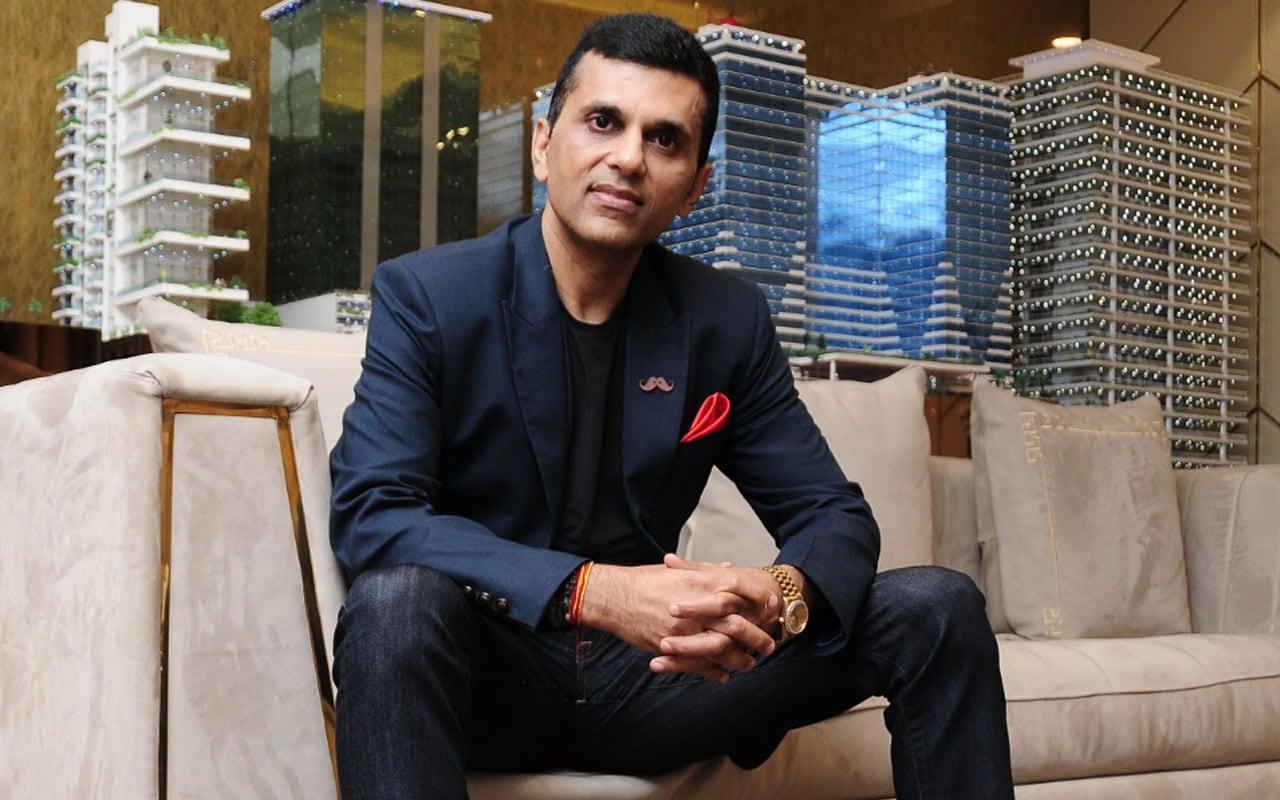 Anand Pandit is good friends with both Shah Rukh Khan and Amitabh Bachchan.