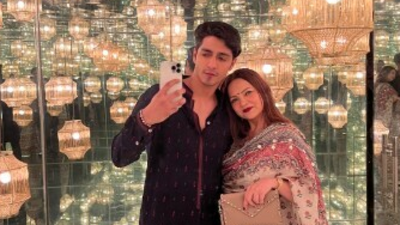Ahaan Panday Shines in Kurta as He Celebrates Diwali with Mom Deanne
