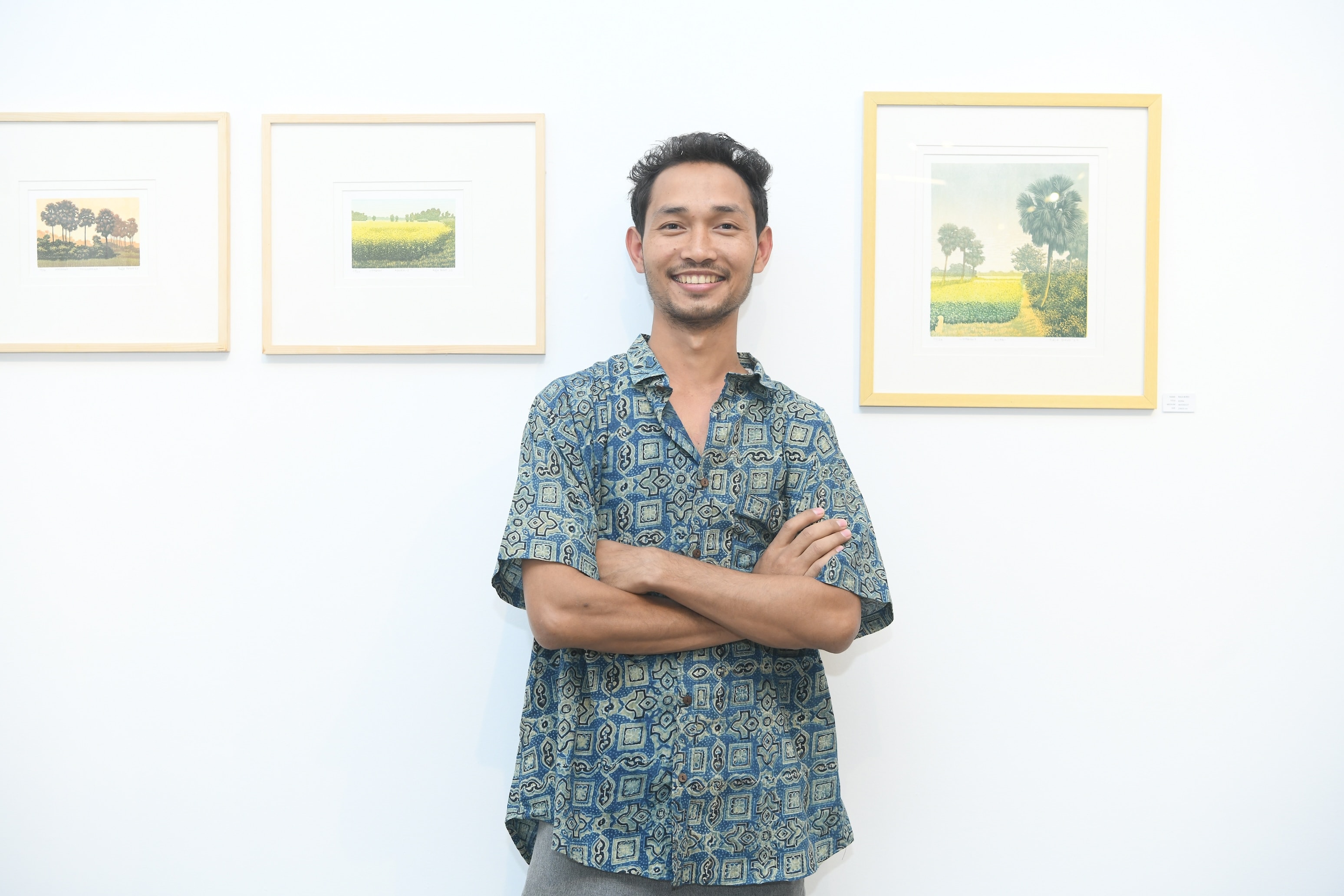 Raja Boro’s paintings reflect the beauty of his village and its natural surroundings. Raja Boro’s paintings reflect the beauty of his village and its natural surroundings.