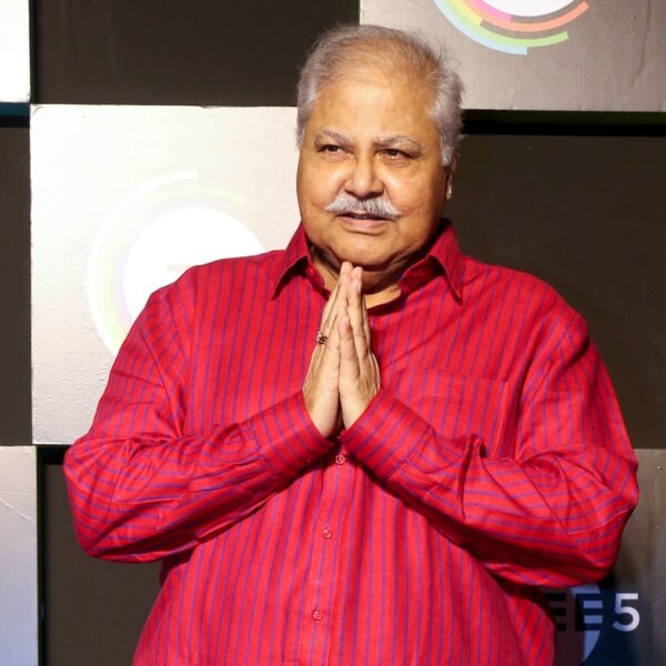 FWICE Urges PM Modi to Posthumously Award Satish Shah the Padma Shri