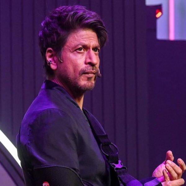 Shah Rukh Khan Shuts Down Troll with His Signature Wit: "Think Before You Speak"