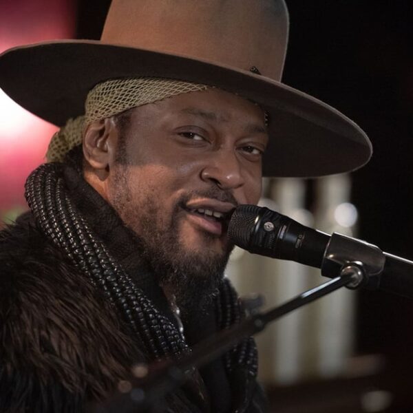 D’Angelo: Celebrating the Legacy of a Soul Music Pioneer at 51