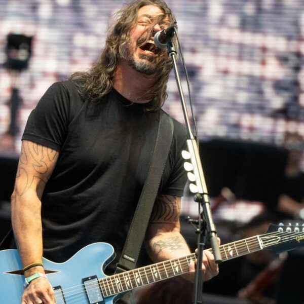 Foo Fighters Announce 2026 U.S. Stadium Tour and Release ‘Asking for a Friend’