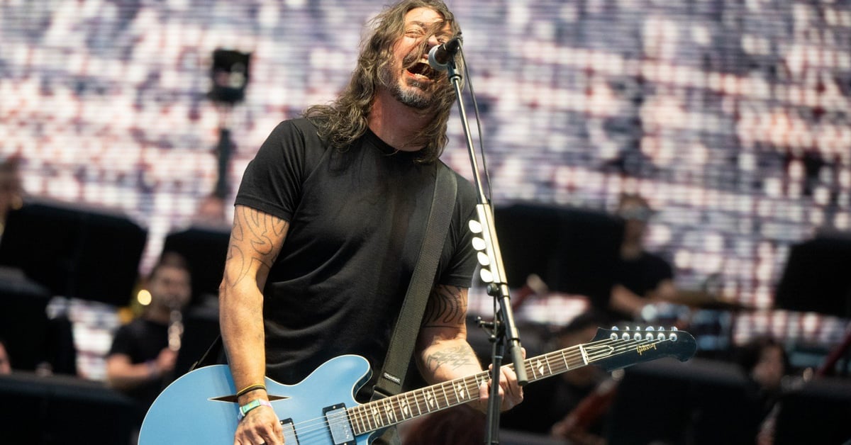 Foo Fighters Announce 2026 U.S. Stadium Tour and Release ‘Asking for a Friend’