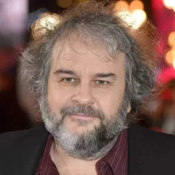 NZ Café Clarifies Misinformation About Peter Jackson's Alleged Closure