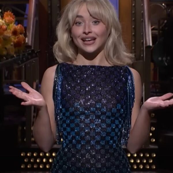 Sabrina Carpenter Jokes About 'Man's Best Friend' Album Cover on SNL