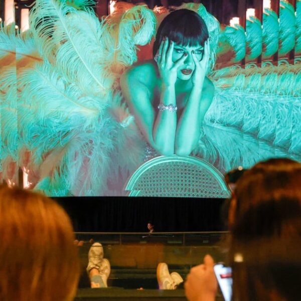 Taylor Swift's 'Life of a Showgirl' Aims to Outperform Adele's Record