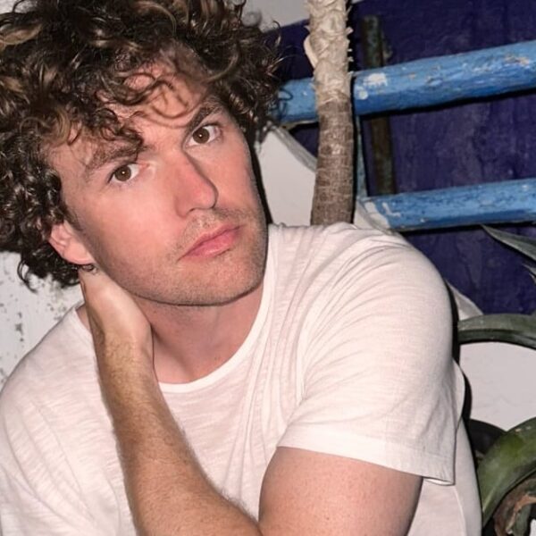 Vance Joy Unveils Captivating New Single 'Fascination in the Dark'