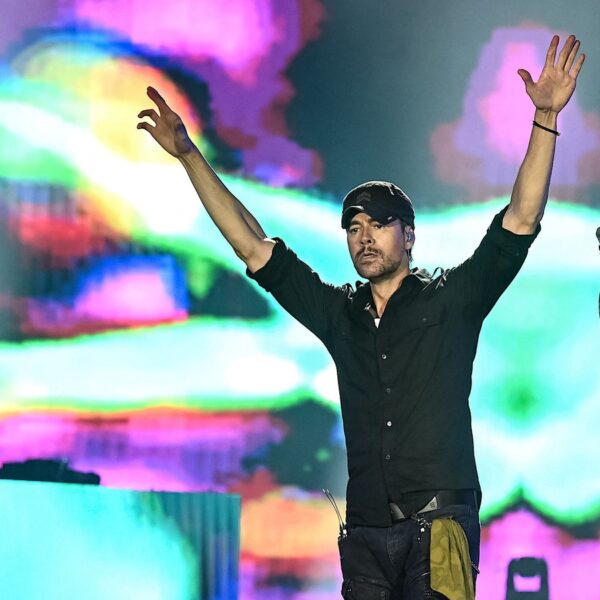 Enrique Iglesias Returns to Mumbai: A Heartfelt 13-Year Comeback