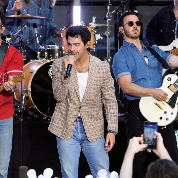 Jonas Brothers Defended Amid Tour Profit Claims: What About Taylor Swift?