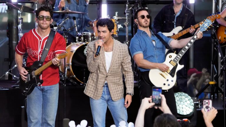 Jonas Brothers Defended Amid Tour Profit Claims: What About Taylor Swift?